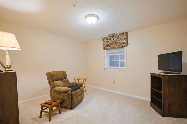 20-2 America Way 2, Salem, MA 01970