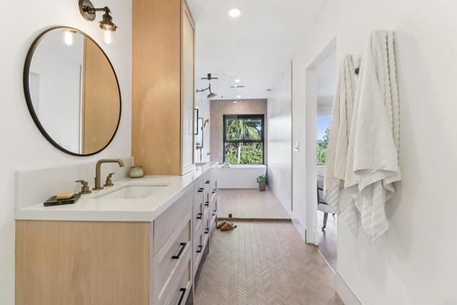 2411 Sacada Circle, Carlsbad, CA 92009