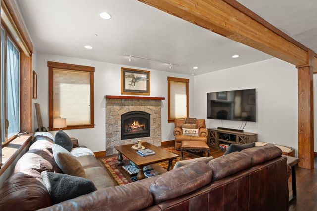 551 McKinney Road, Tahoma, CA 96142