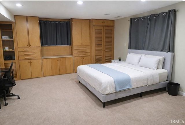 711 S Clifton Avenue, Bloomington, IN 47401