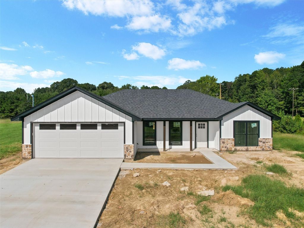 808 PR 3168 Road, Gilmer, TX 75645