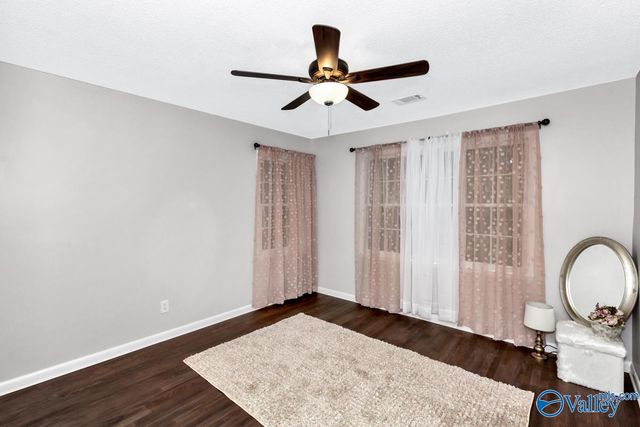 10117 Bluff Drive SE, Huntsville, AL 35803