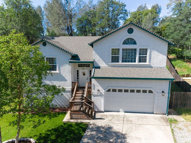 6066 Terra Linda Way, Redding, CA 96003