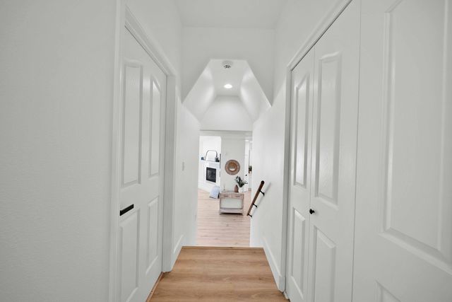 6066 Terra Linda Way, Redding, CA 96003