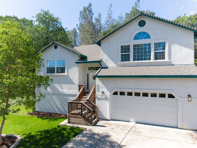 6066 Terra Linda Way, Redding, CA 96003