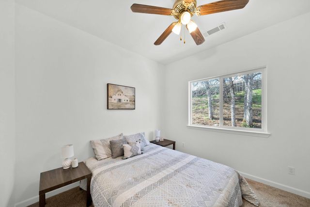 6066 Terra Linda Way, Redding, CA 96003