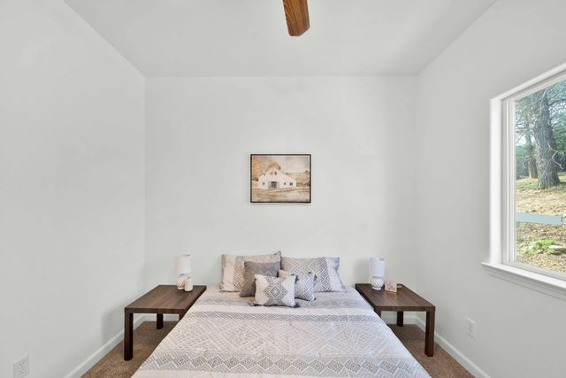 6066 Terra Linda Way, Redding, CA 96003