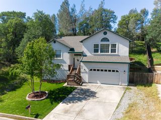 6066 Terra Linda Way, Redding, CA 96003