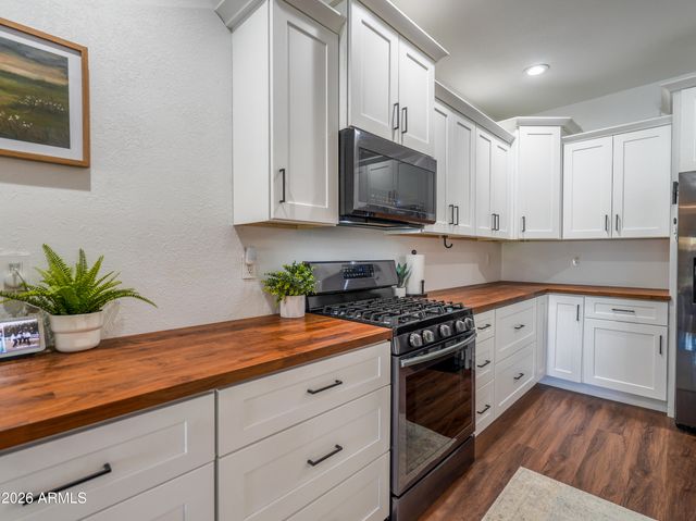 4338 W CRESCENT Road, San Tan Valley, AZ 85144