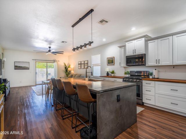 4338 W CRESCENT Road, San Tan Valley, AZ 85144