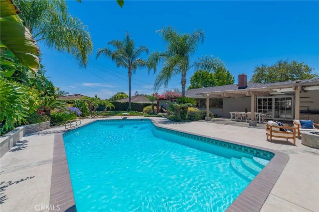 733 Virginia Road, Fullerton, CA 92831