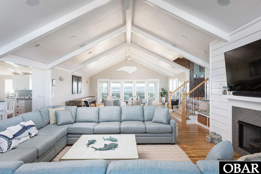 Image 8 of property listing at 118 N Baum Trail Lot 10, Duck, NC 27949