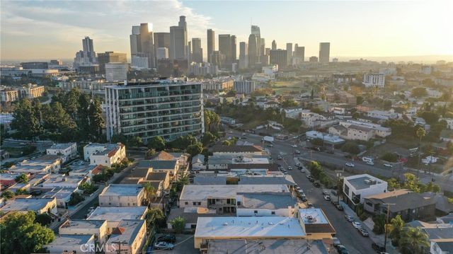 938 Everett Street, Los Angeles, CA 90026