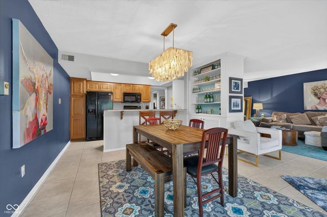 5026 Allisonville Road B, Indianapolis, IN 46205