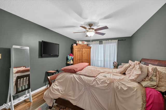 5026 Allisonville Road B, Indianapolis, IN 46205