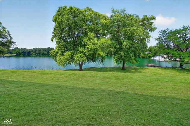 5026 Allisonville Road B, Indianapolis, IN 46205