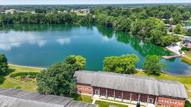 5026 Allisonville Road B, Indianapolis, IN 46205