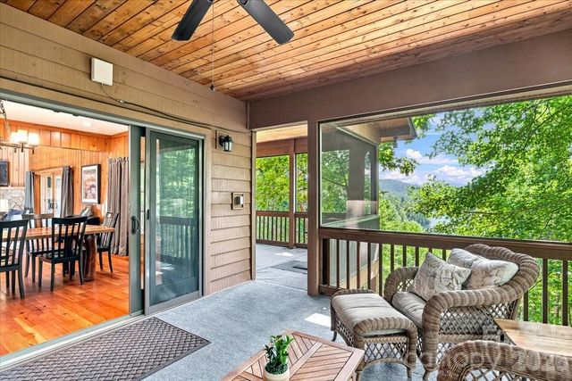 317 Von Trapp Lane, Tuckasegee, NC 28783