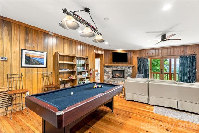 317 Von Trapp Lane, Tuckasegee, NC 28783