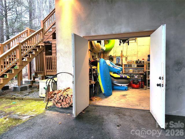 317 Von Trapp Lane, Tuckasegee, NC 28783