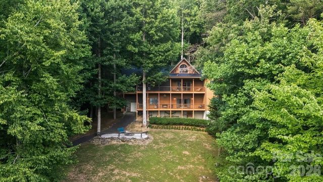 317 Von Trapp Lane, Tuckasegee, NC 28783