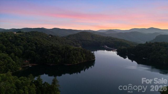 317 Von Trapp Lane, Tuckasegee, NC 28783