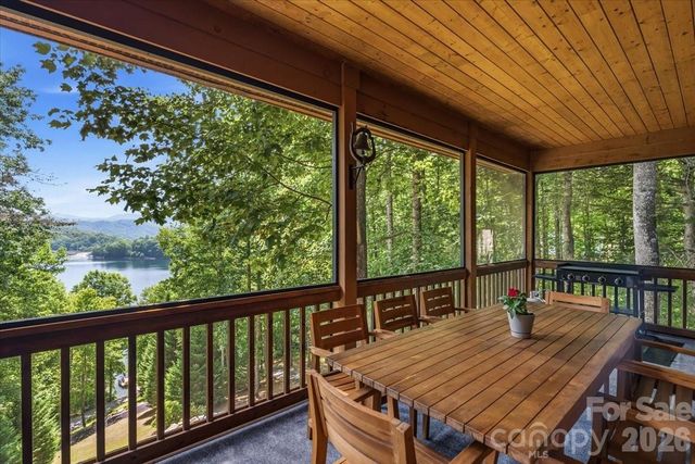 317 Von Trapp Lane, Tuckasegee, NC 28783