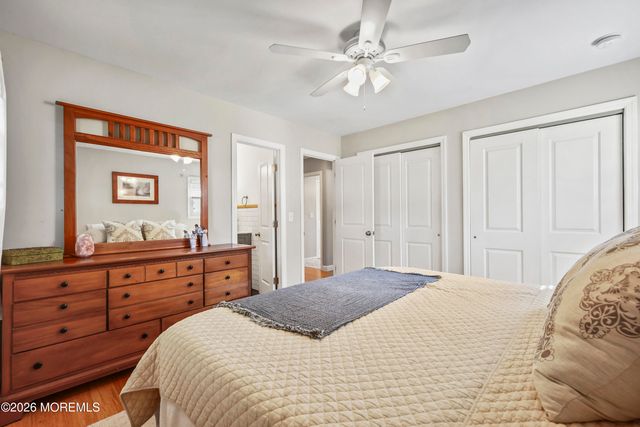 29 Surrey Drive, Hamilton Square, NJ 08690