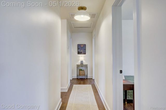 31729 Mayfair Lane, Beverly Hills Village, MI 48025