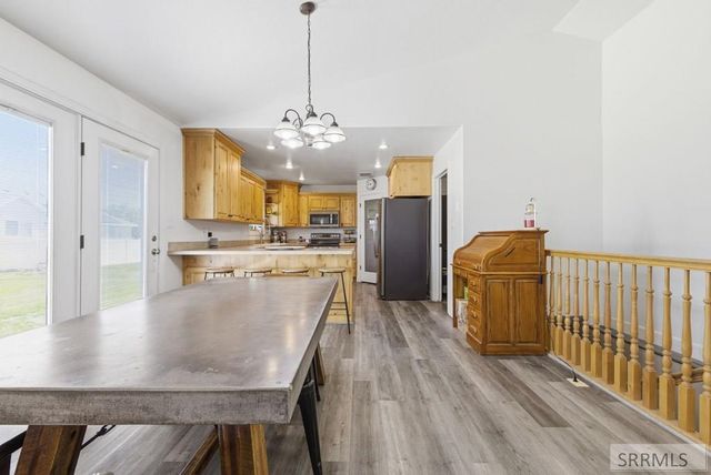 654 Meadowbrook Circle, Rexburg, ID 83440