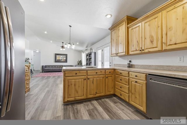654 Meadowbrook Circle, Rexburg, ID 83440