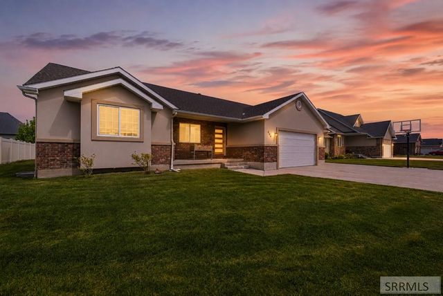 654 Meadowbrook Circle, Rexburg, ID 83440