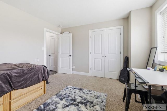 654 Meadowbrook Circle, Rexburg, ID 83440