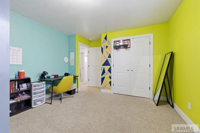 654 Meadowbrook Circle, Rexburg, ID 83440