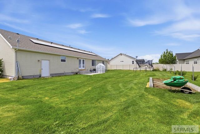654 Meadowbrook Circle, Rexburg, ID 83440