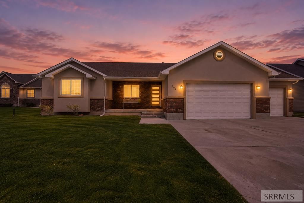 654 Meadowbrook Circle, Rexburg, ID 83440