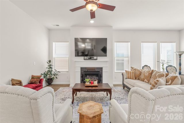 1338 Encore Lane, Waxhaw, NC 28173