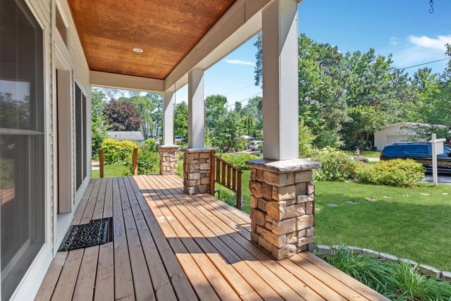 16830 21st Street S, Lakeland, MN 55043