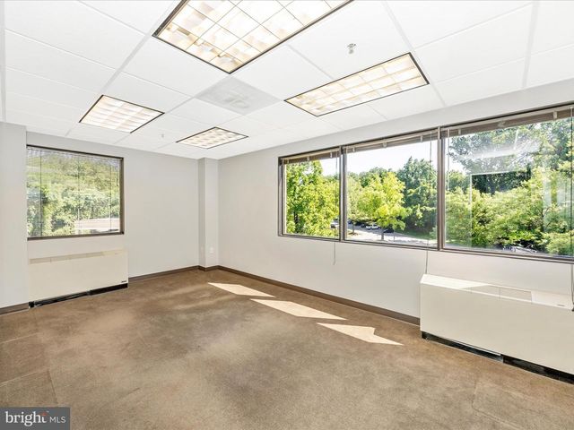 3200 TOWER OAKS BLVD #4AII, Rockville, MD 20852