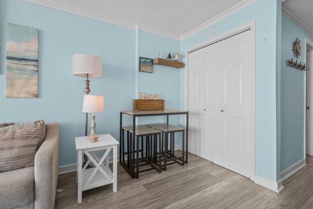 2406 N Ocean Blvd Unit 704, Myrtle Beach, SC 29577