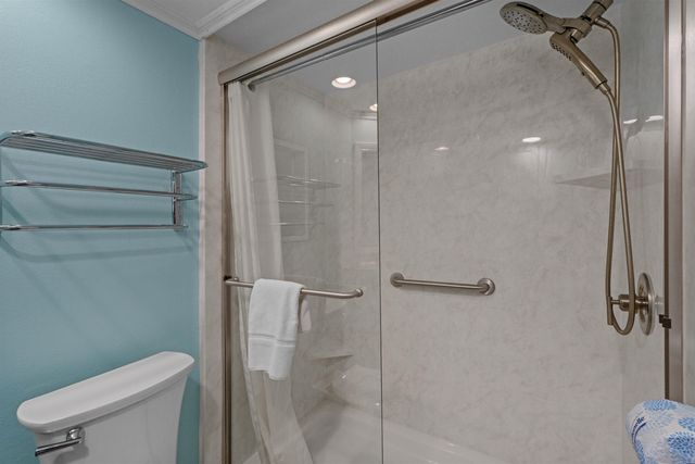 2406 N Ocean Blvd Unit 704, Myrtle Beach, SC 29577