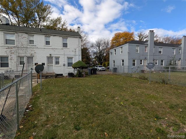 8284 Schaefer Highway, Detroit, MI 48228