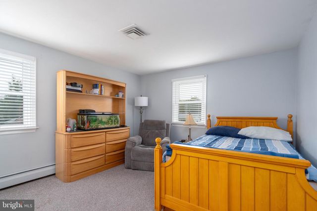 101 N NORWOOD AVE, Newtown, PA 18940