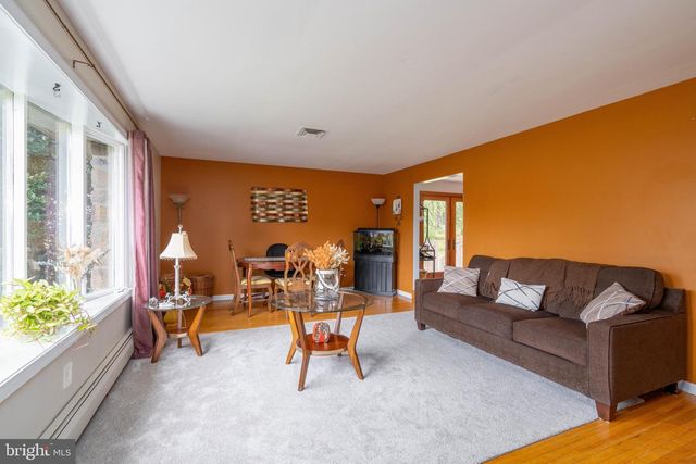 101 N NORWOOD AVE, Newtown, PA 18940