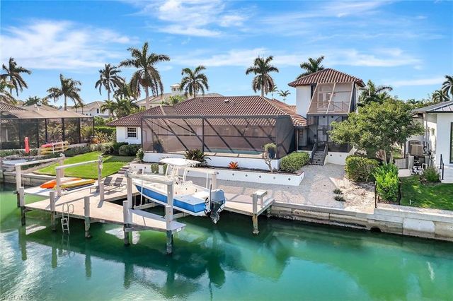 911 Giralda CT, Marco Island, FL 34145