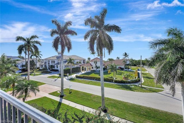 911 Giralda CT, Marco Island, FL 34145