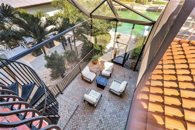 911 Giralda CT, Marco Island, FL 34145