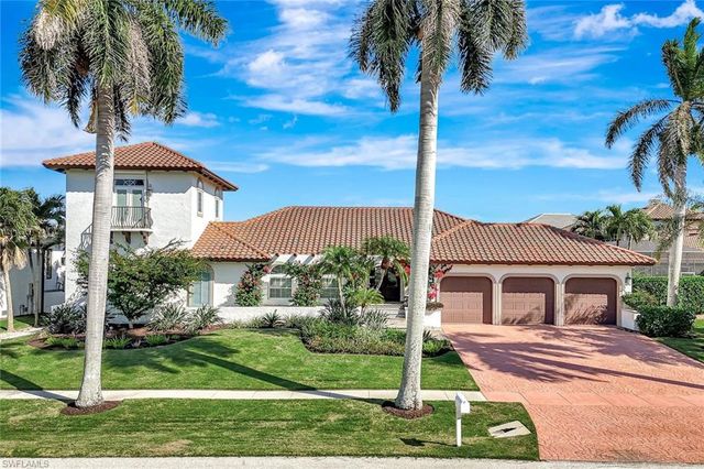 911 Giralda CT, Marco Island, FL 34145