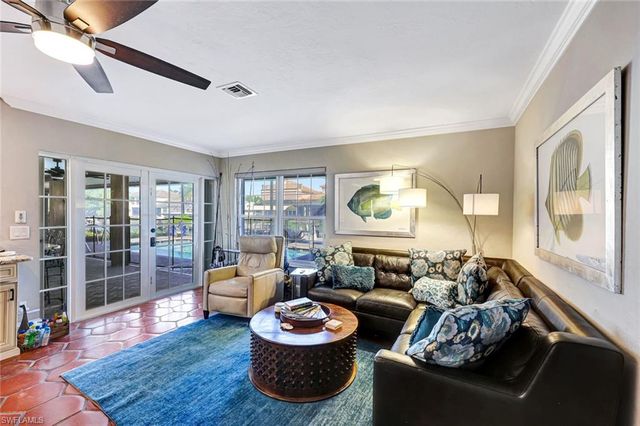 911 Giralda CT, Marco Island, FL 34145