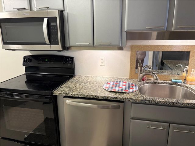 3700 S OSPREY AVENUE 219, Sarasota, FL 34239